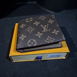 L V Wallet Monogram Brown
