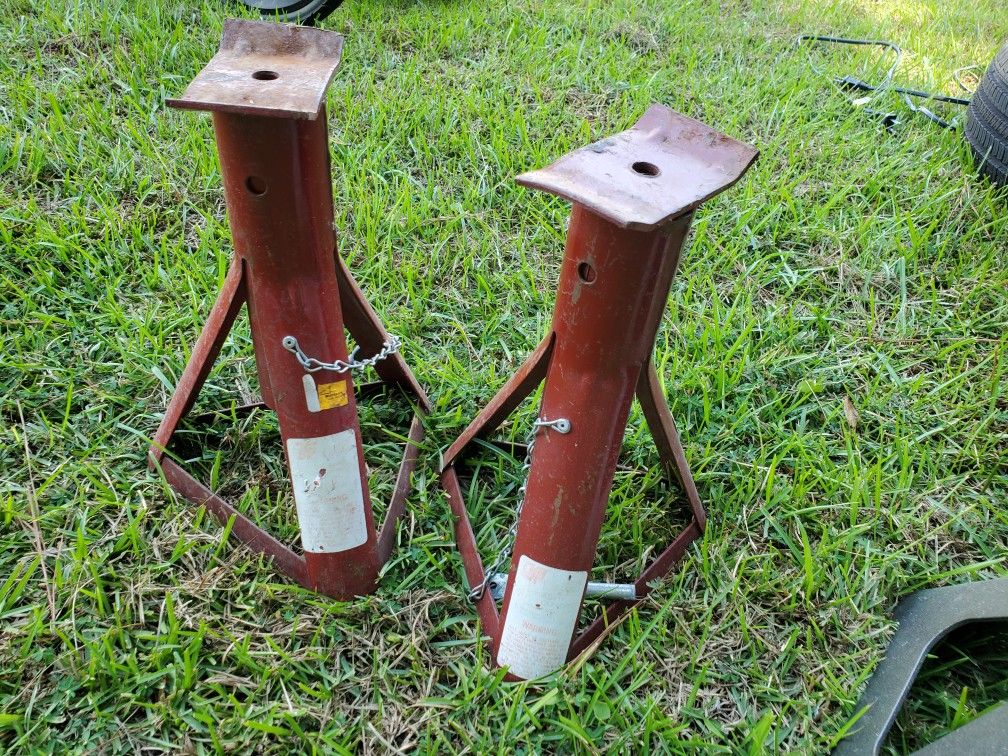 Car Jack Stand