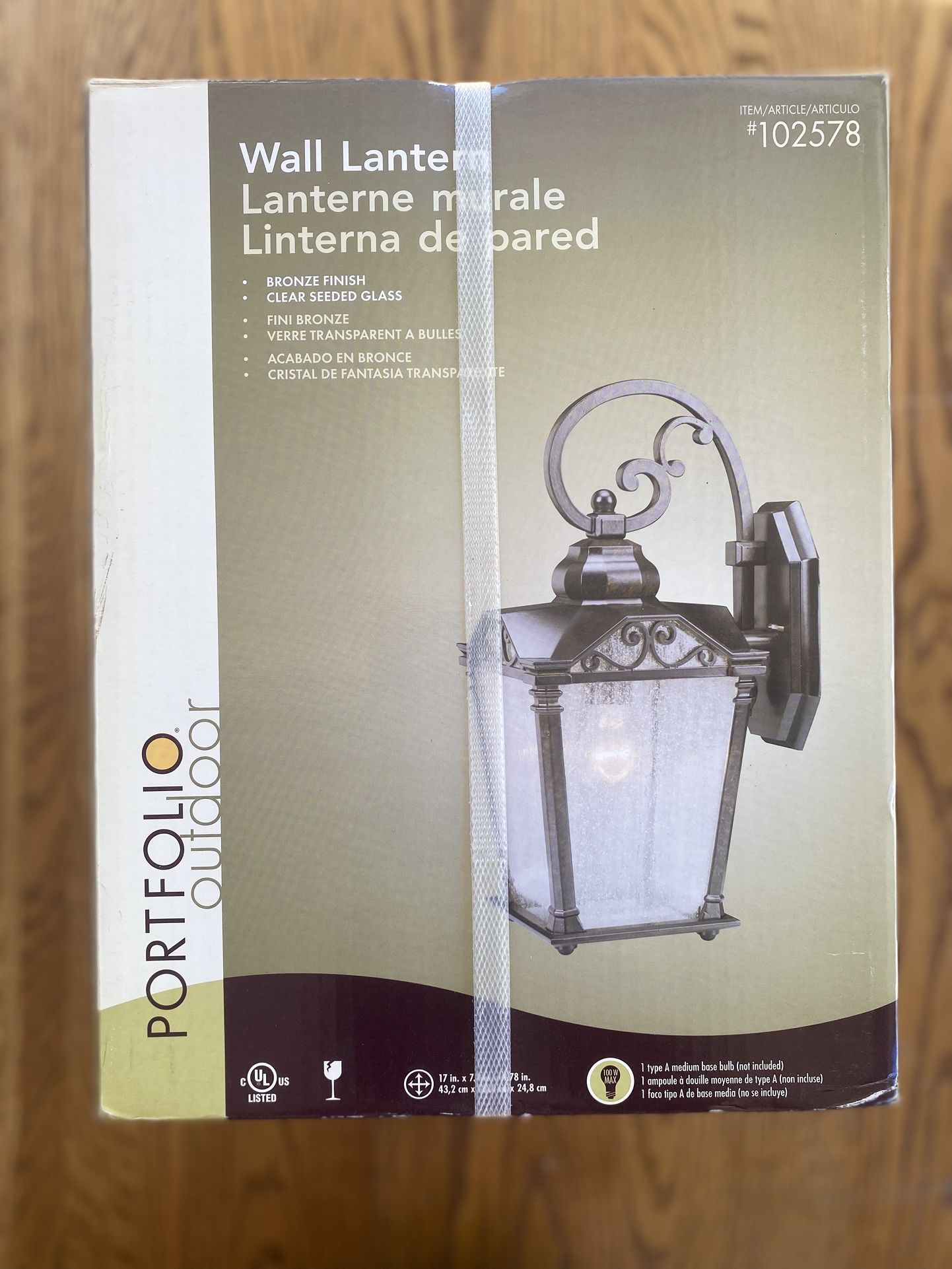 Brand New Portfolio Outdoor Wall Light – Bronze Finish