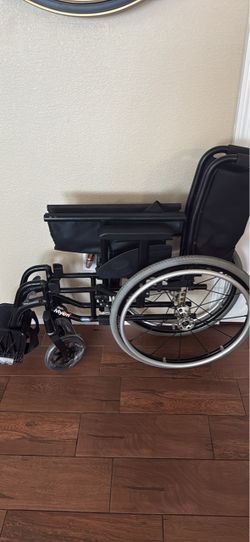 Myon Manual Wheelchair