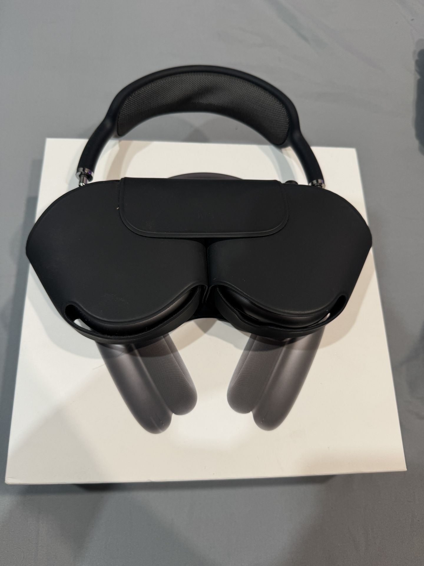 Apple Headphones