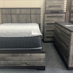 Bed Frame Dresser Mirror Quenn Size 