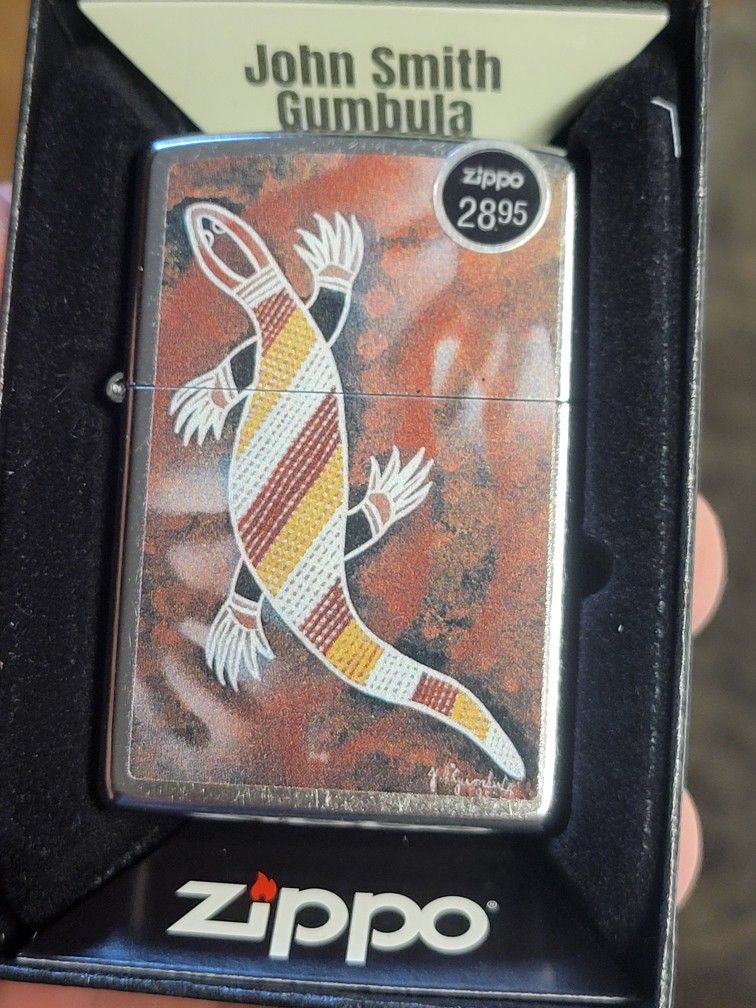 NEW - Zippo John Smith Gumbula Lizard Design, Street Chrome Finish Lighter