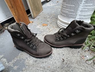 Women’s 8