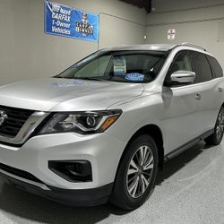2017 Nissan Pathfinder S