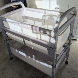 Arms Reach Co-Sleeper Bedside & Portable Bassinet