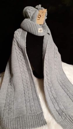 Ugg hat and scarf set