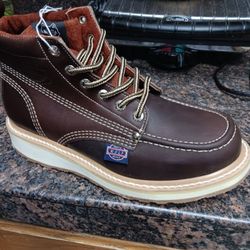 Work Boots (Botas de Trabajo)