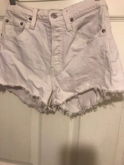 Levis shorts size WL