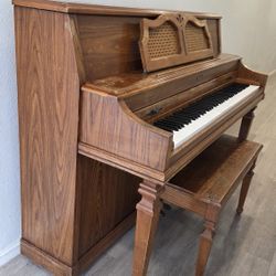 Free Pianos @keys.oj 