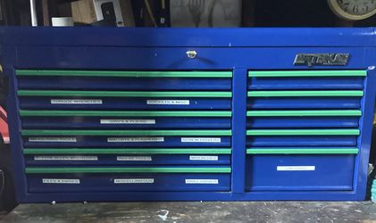 Waterloo Professional 11-Drawer Toolbox