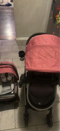Baby Car Seat & Stroller Set like new!