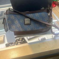 Dooney & Bourke