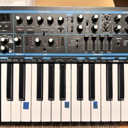 Novation Bass Station 2