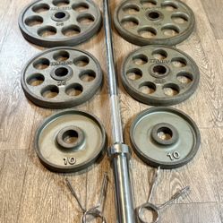  IVANKO  Revolver & Brand NEW Olympic 6  ft Barbell  W/ Cooper Bearings: Pais Of 45s, 35s, 25s and 10s ( Total: 270 lbs)