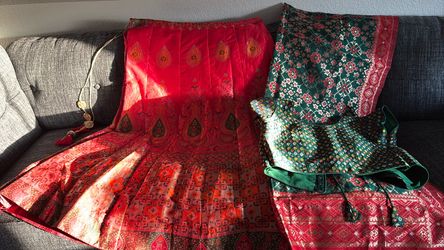 Beautiful L new women beautiful lahanga set only