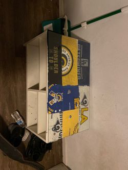 Tv stand