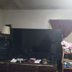 Skyworth Smart TV 65 Inches 