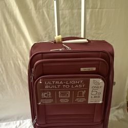Samsonite Carry On Luggage Purple 21” 