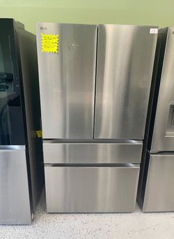 🚨 LG 30 cu ft 4-Door French Door Fridge w/ Full-Convert Drawer – EXACTLY HALF PRICE! 🧊❄️