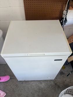 Magic Chef White Chest Freezer