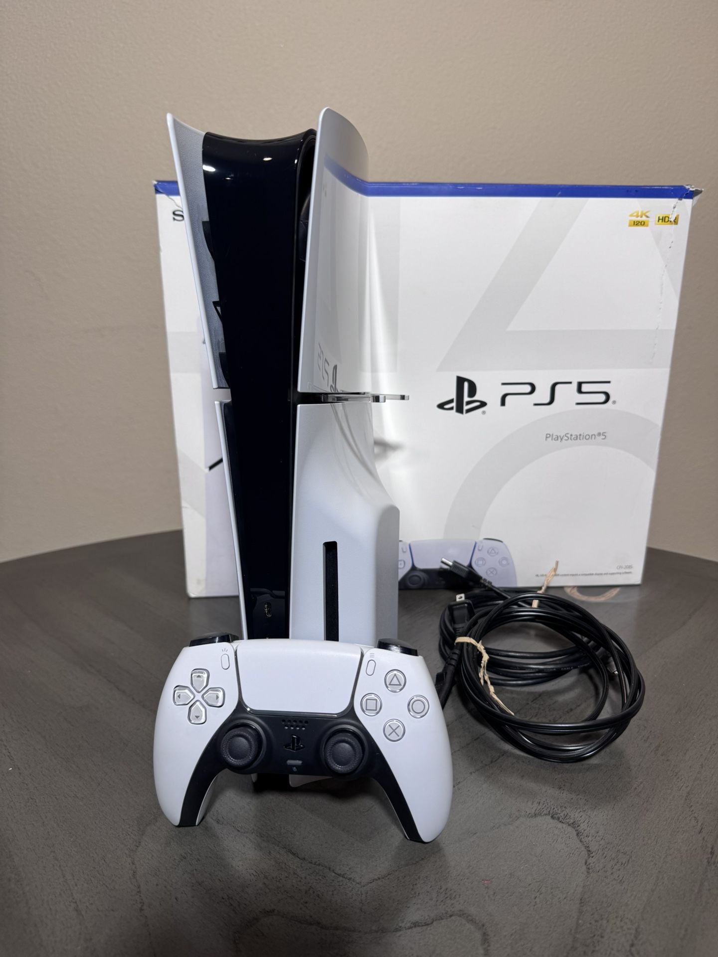 PS5 Slim Disc Edition W/ Controller & Box