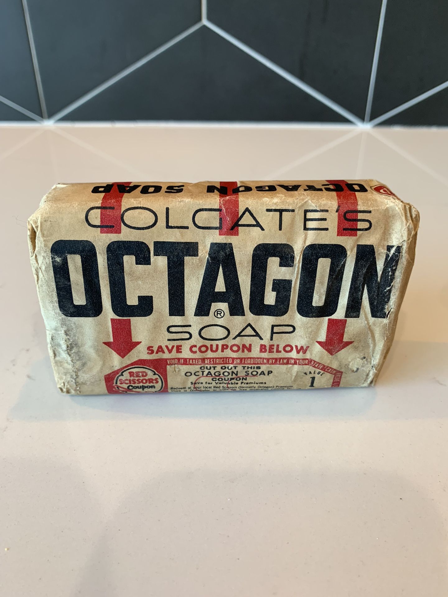 Vintage Colgates OCTAGON Soap w/ Coupon