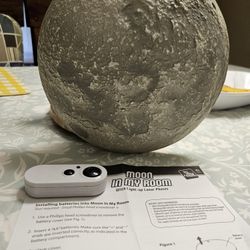 Light Up Moon