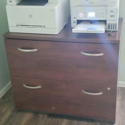 Office Drawers/ Table