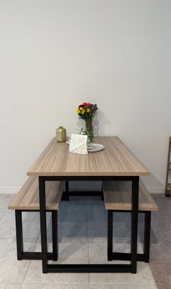 Dinner Table / Bench