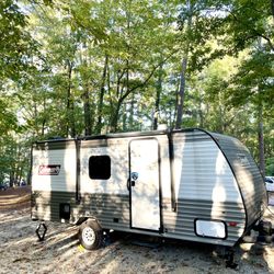 2024 Coleman Camper LT 17B