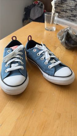 Kids converse