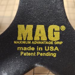 MAG Close Grip