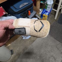 Evoshield Elbow Gaurd Cracked But Still Usable
