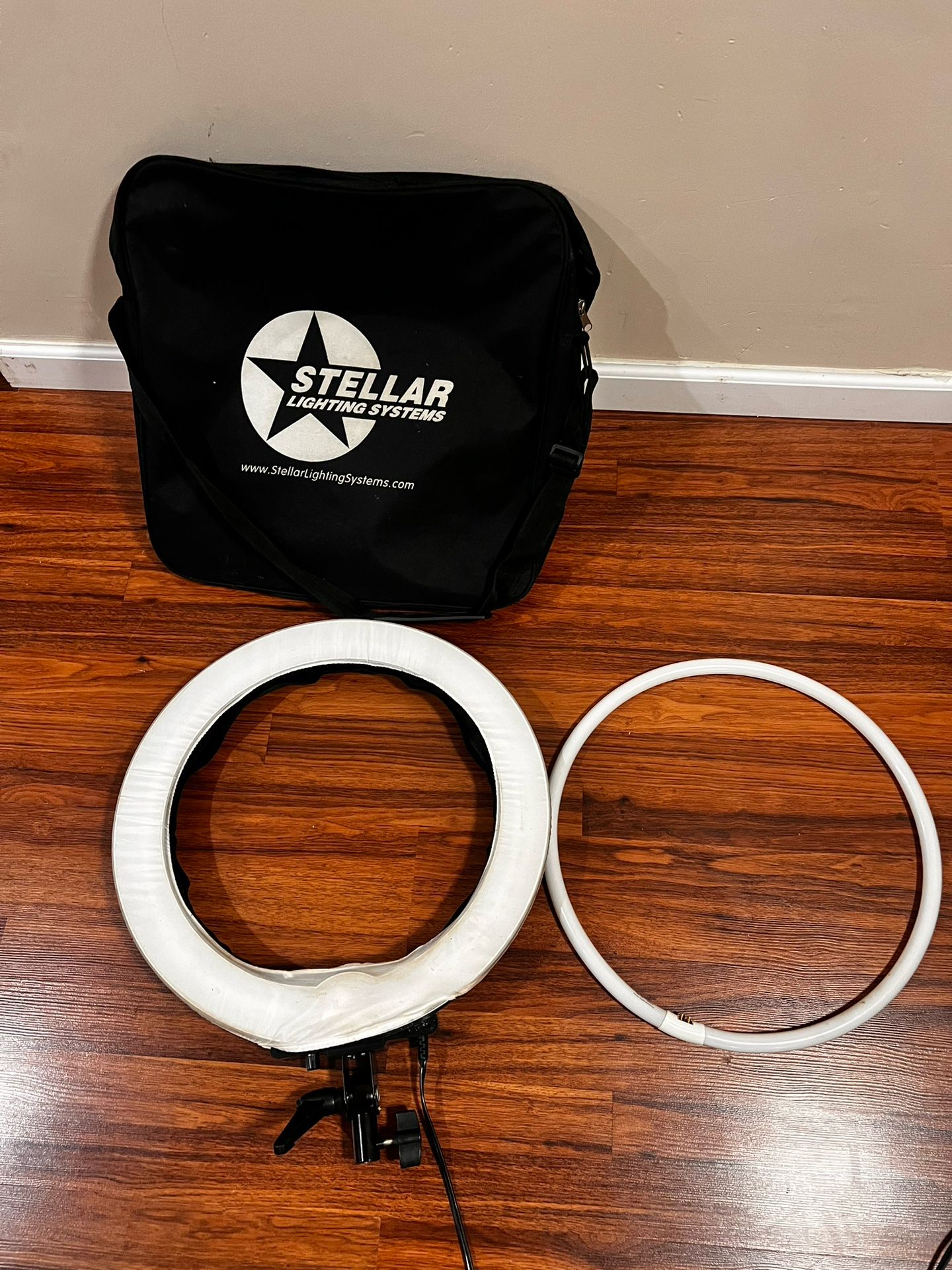 Large Ring light