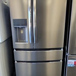 Like New Frigidaire Counter Depth Stainless Steel 4 Door French Door Refrigerator 