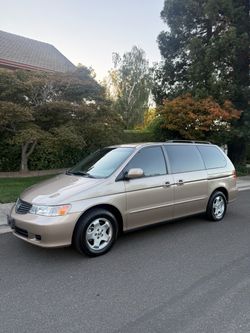 Honda Odyssey Minivan