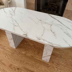 Oval dining table
