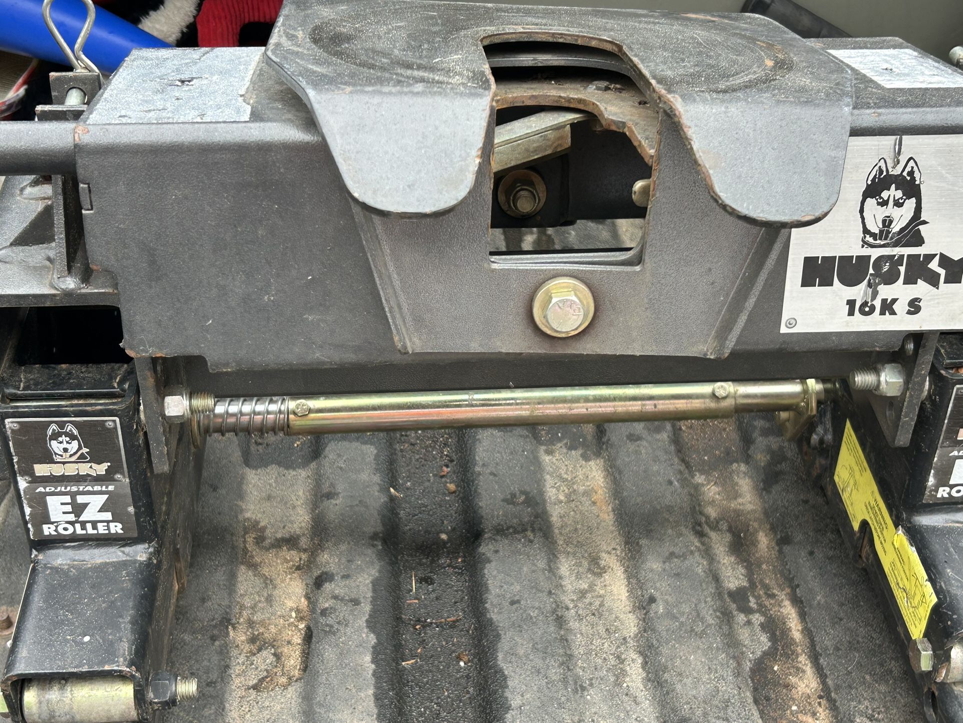 Husky 16k Sliding 5th Wheel Hitch