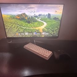 32RAM 240 Hz gaming PC setup with 60%Razor Huntsman keyboard & Carbon Fiber gaming table- negotiable