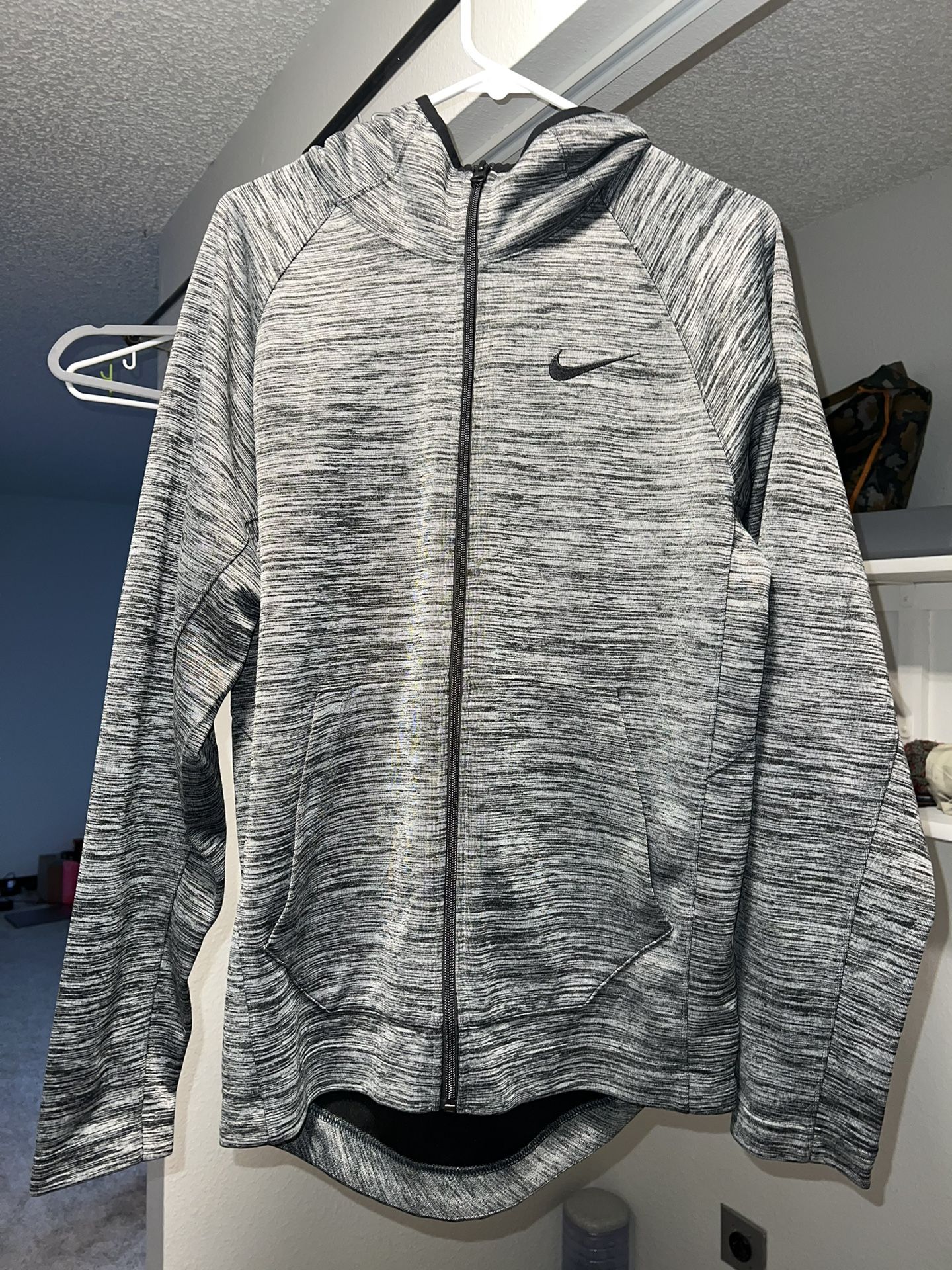Nike Men’s Full Zip Dri Fit Hoodie