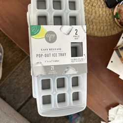 (8) Brand New Ice Trays 