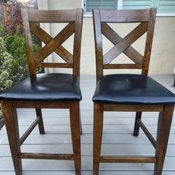 Wooden Bar Chairs With Cushion. 