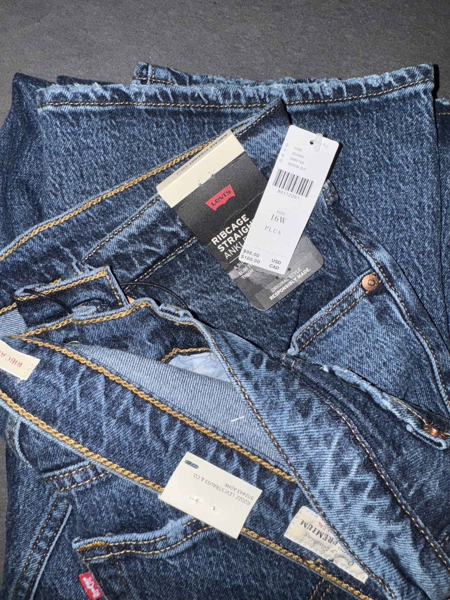 Levi’s 16W Plus Size Jeans - Ribcage Straight Ankle