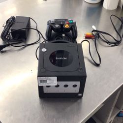 Nintendo GAMECUBE