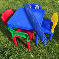 Kids Table With Chairs And Umbrella 