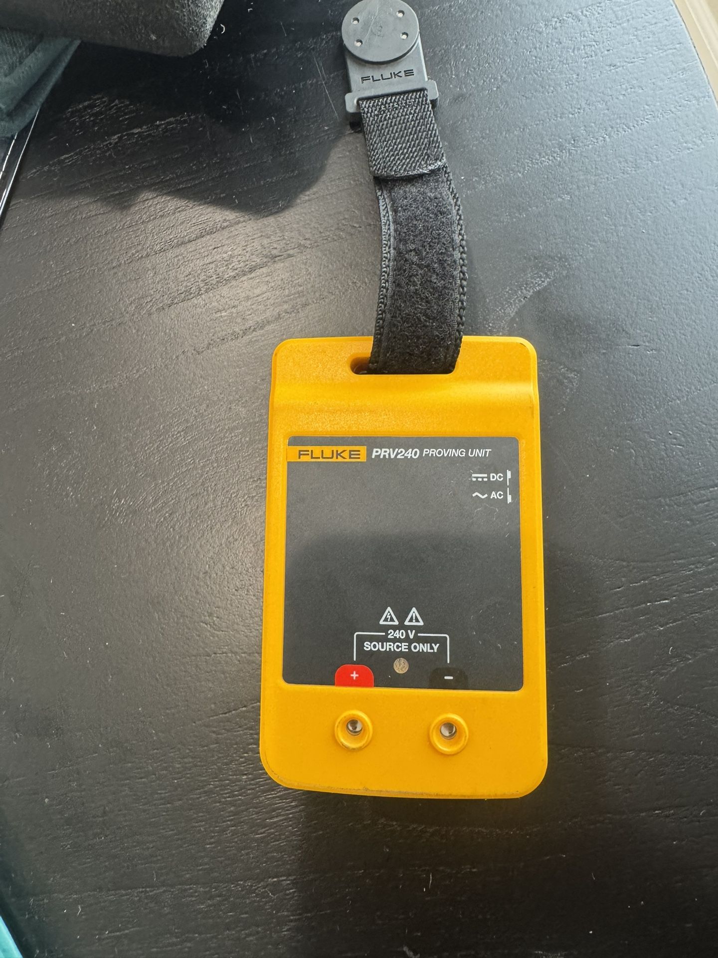 Fluke PRV240