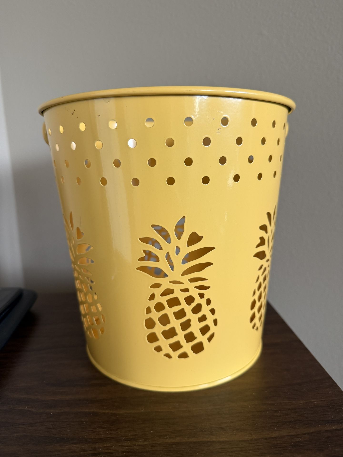 Pineapple Light candle Tin Luminary 
