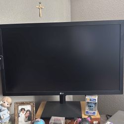 LG monitor 