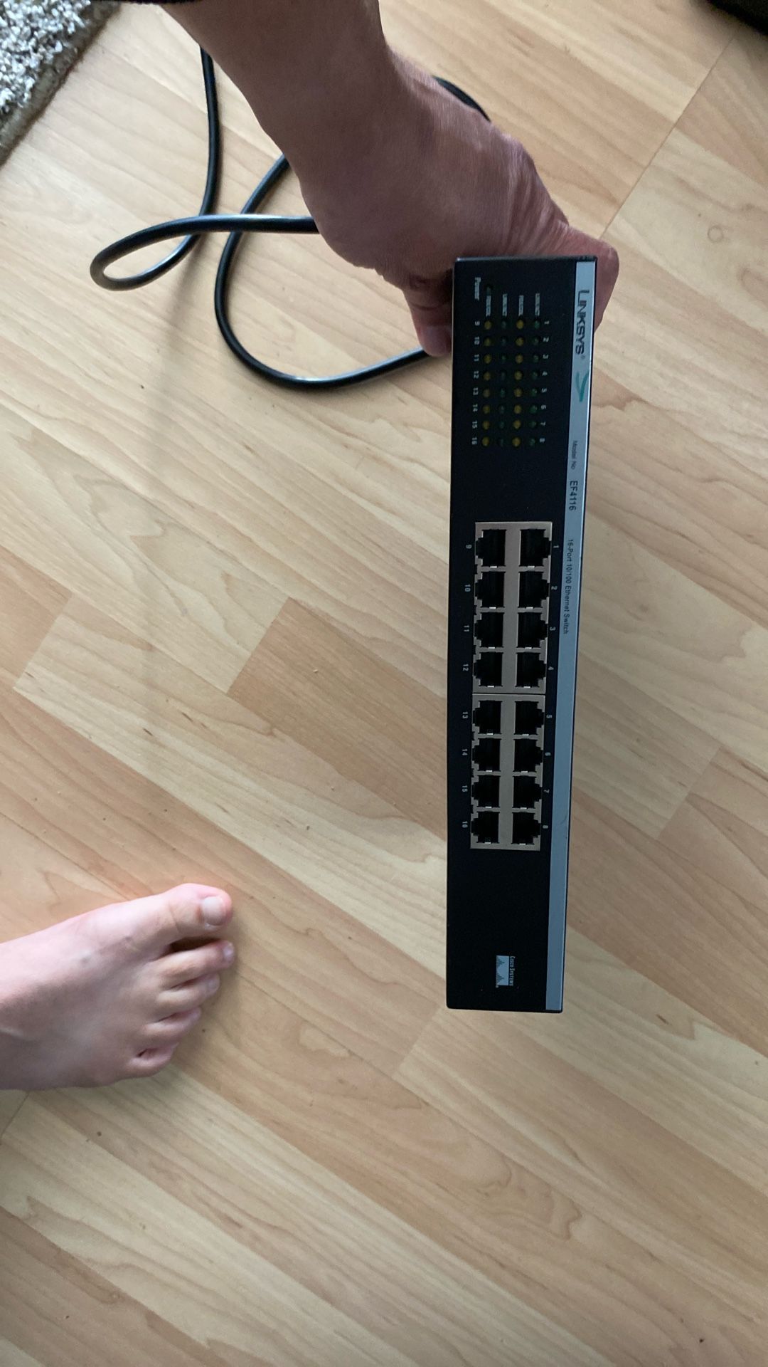 Linksys Model WF. 4116. 16 Port Switch